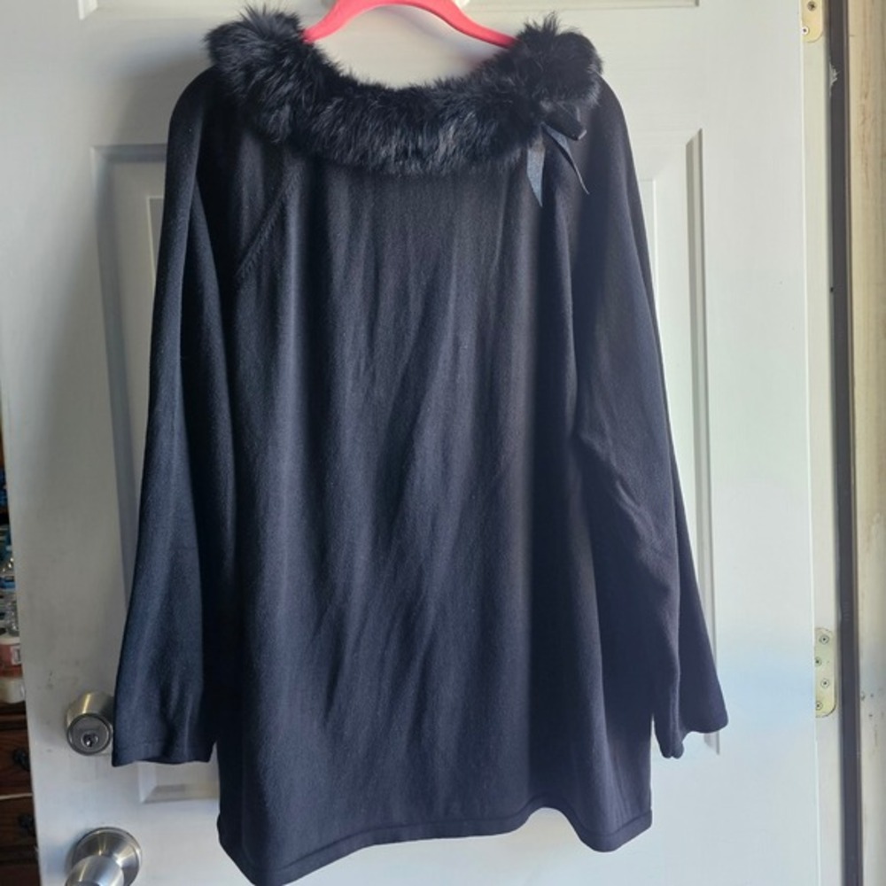 Emma‎ James Woman Black Sweater Angora Fur Trim Bow Detail Size 2 (18/20)